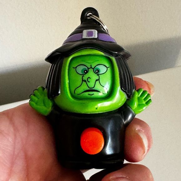 Vintage  Halloween Plastic Spinning Face Witch - Picture 5 of 8